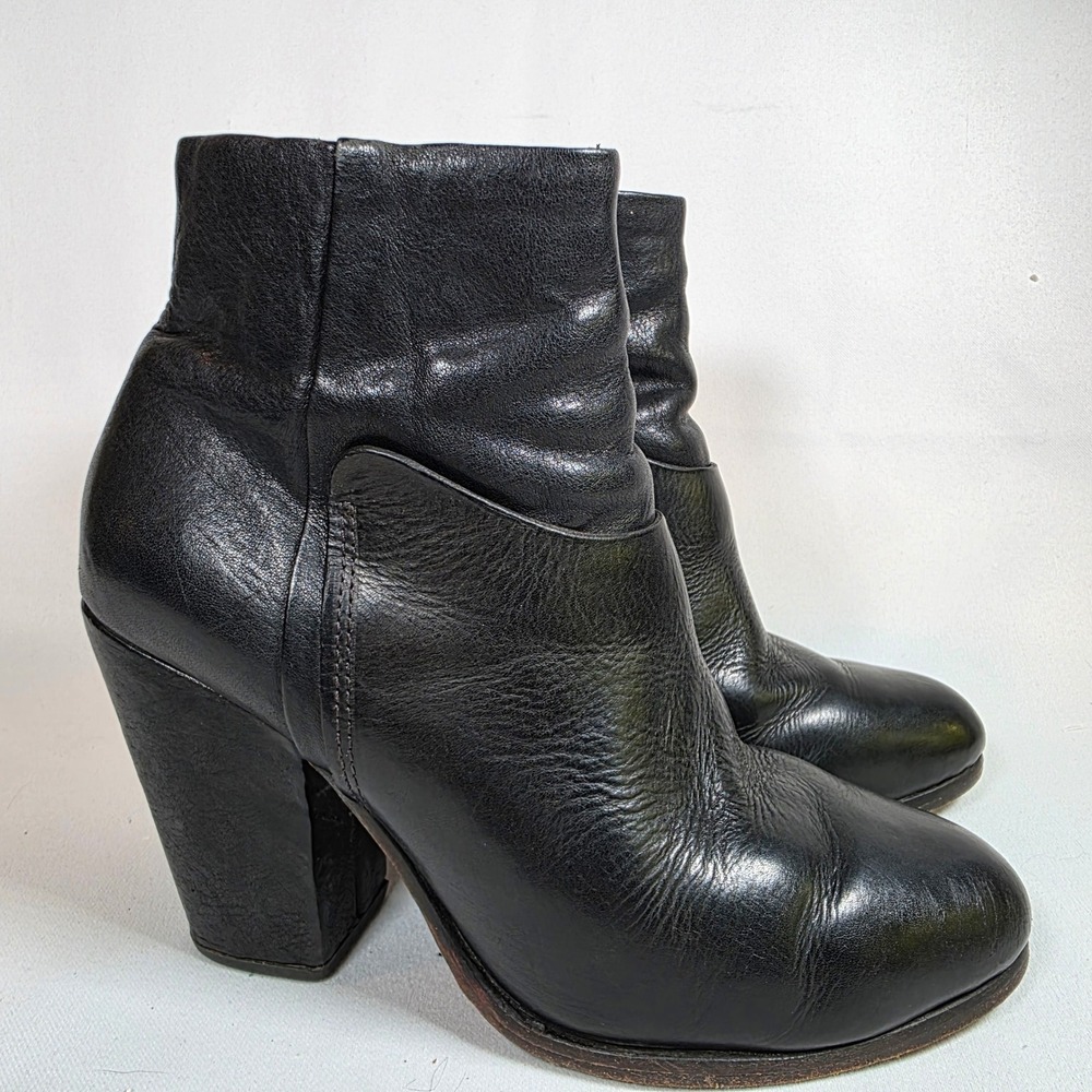 RAG & BONE Newbury Womens 8.5 Black Leather Ankle Boots Block Heel Back Zip